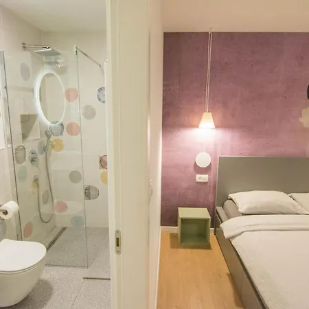 Apartamento Without Kitchen And Romiru *