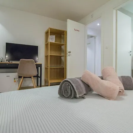 Without Kitchen And Romiru *