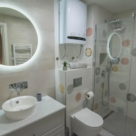 Without Kitchen And Romiru Split