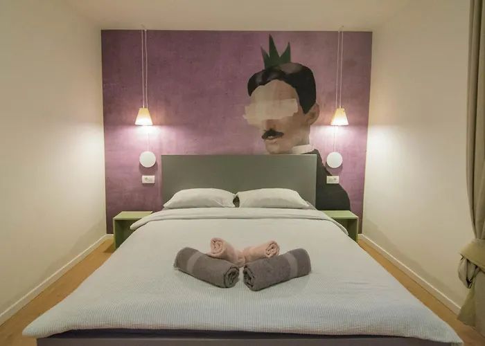 Without Kitchen And Romiru アパート