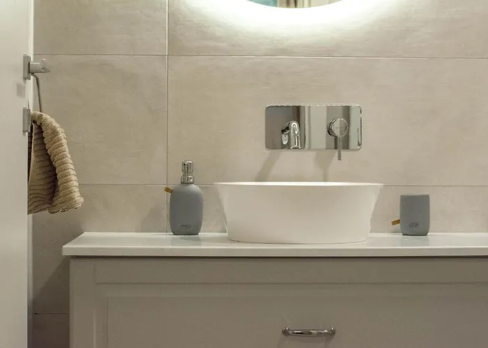 Without Kitchen And Romiru Apartman *