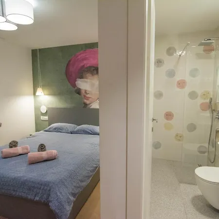 Apartment Without Kitchen And Romiru Split